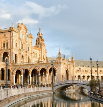 Quel budget prévoir pour acheter une maison en bord de mer en Espagne ?