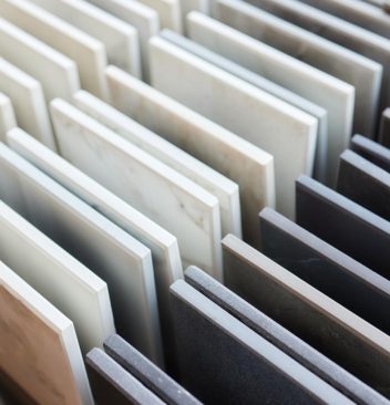 Comparatif des types de carrelage : trouvez celui qui s'adapte à votre maison